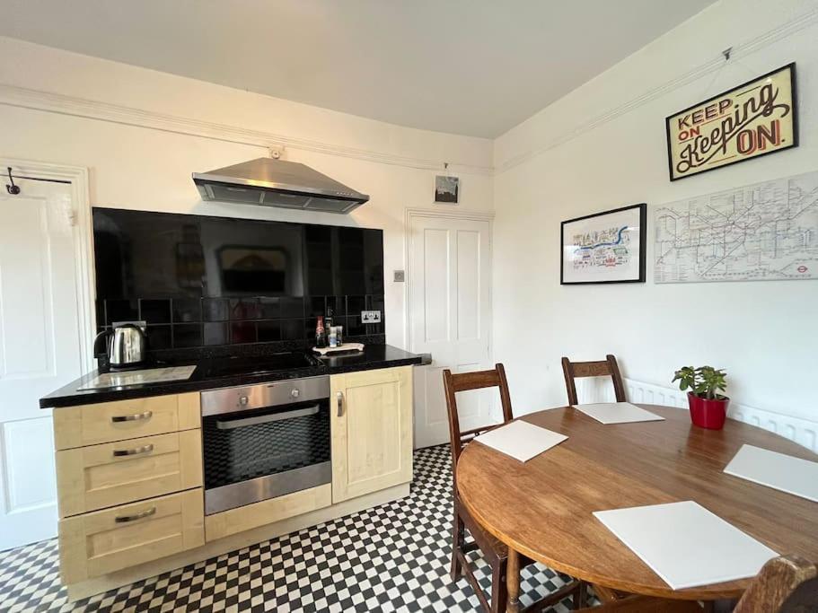 2Br Edwardian House In Greenwich Abbey Wood Exterior photo